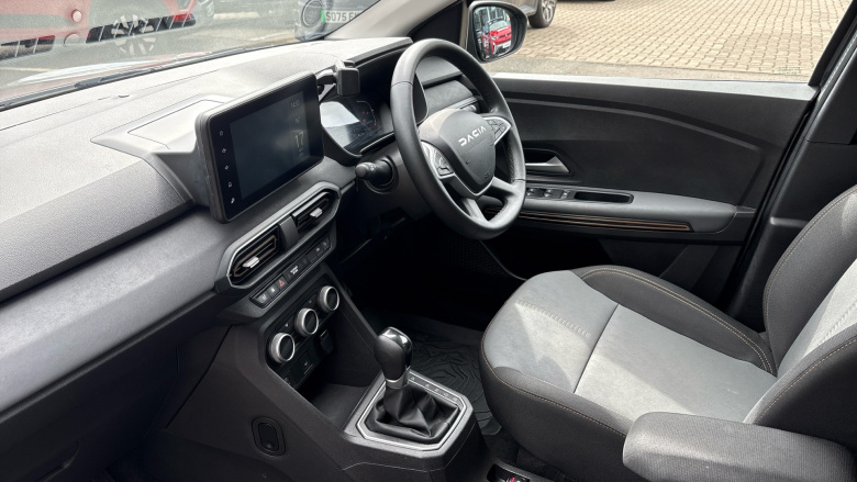 Dacia Jogger 1.6 HEV Extreme 5dr Auto Hybrid Estate